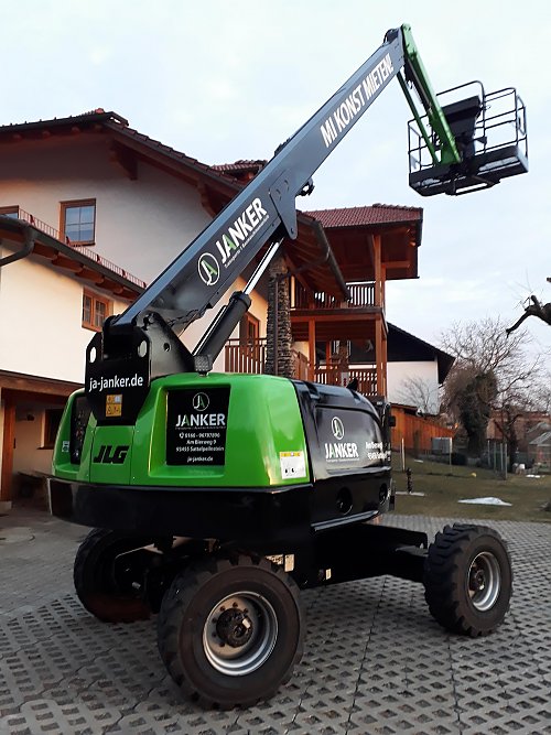 JLG ARBEITSBÜHNE 460SJ 4×4
